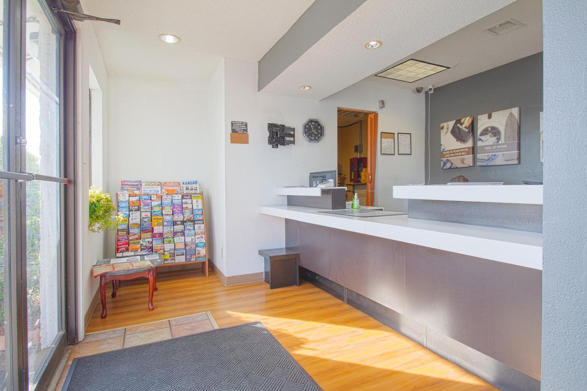 Studio Inn Extended Stay Oklahoma City Airport By Oyo 외부 사진