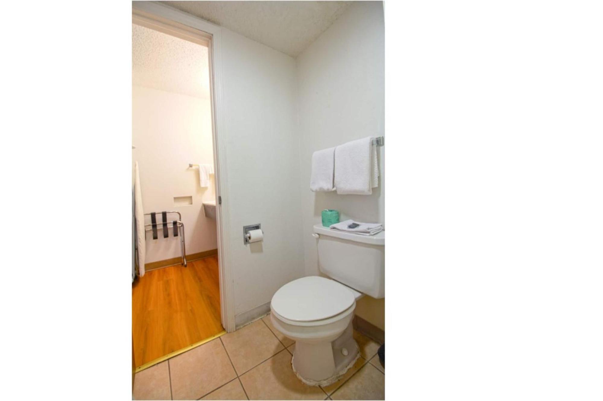 Studio Inn Extended Stay Oklahoma City Airport By Oyo 외부 사진