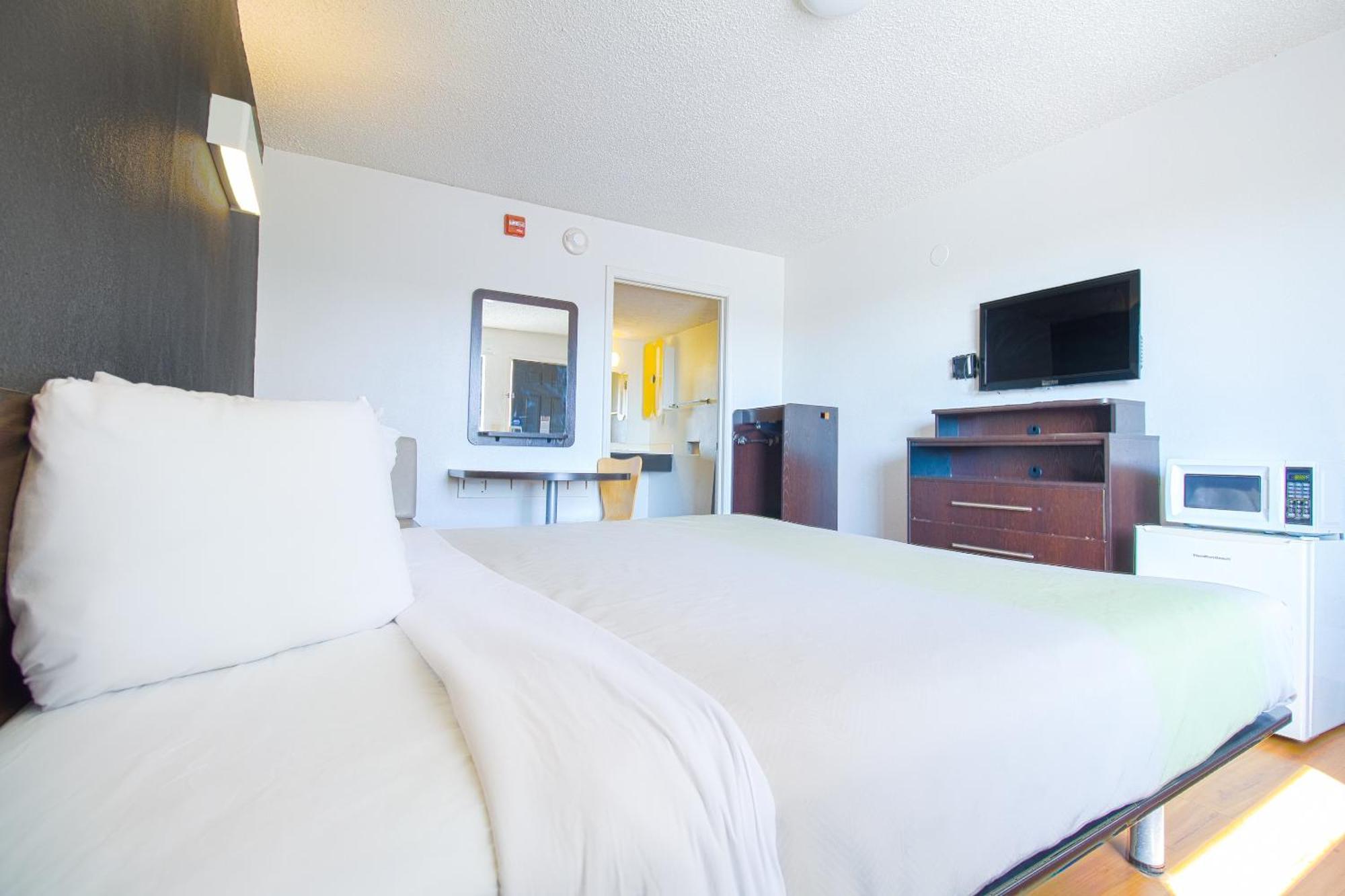 Studio Inn Extended Stay Oklahoma City Airport By Oyo 외부 사진