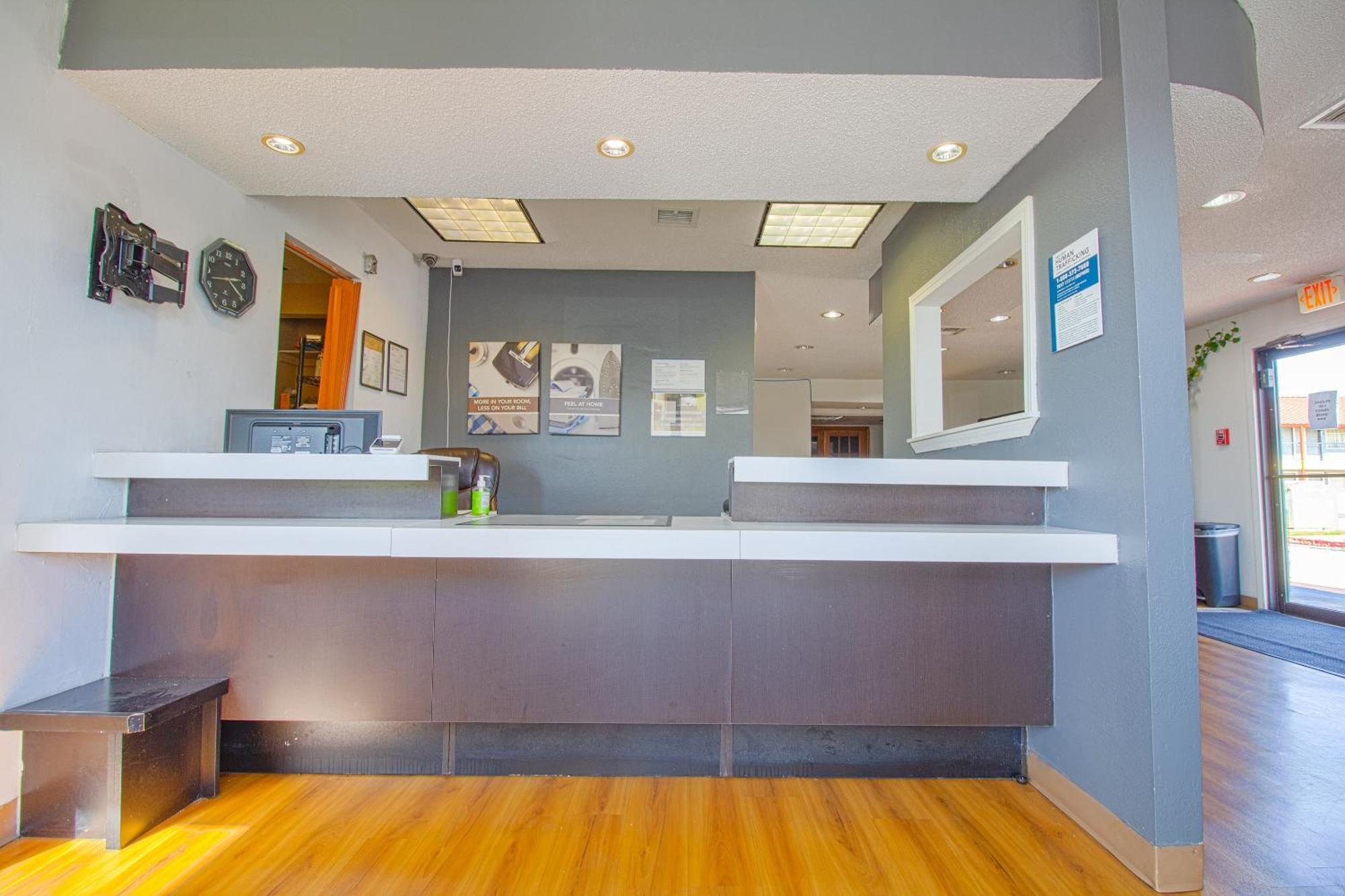 Studio Inn Extended Stay Oklahoma City Airport By Oyo 외부 사진
