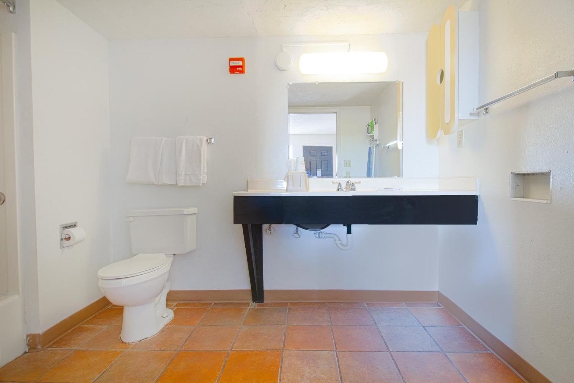 Studio Inn Extended Stay Oklahoma City Airport By Oyo 외부 사진